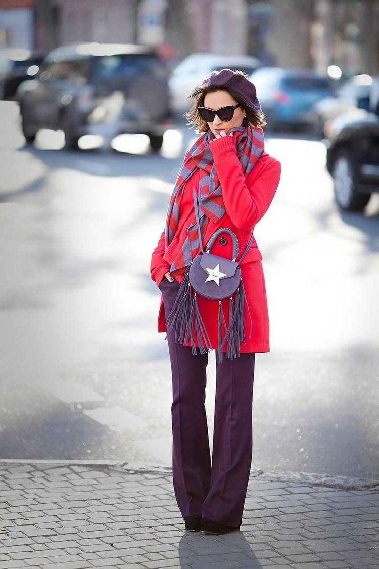 zimné outfity bobuľové tóny kombinujú čučoriedkové maliny