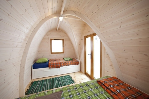 PODhotel zariadenie-smrekovcové deky z drevitej vlny