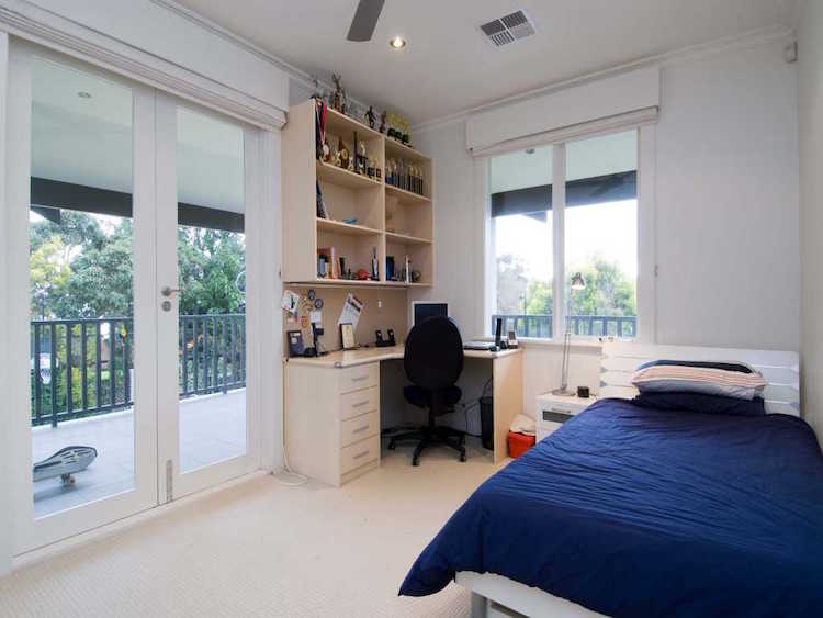 osvetlenie-škôlka-chlapčenská-izba-stôl-nočná lampa-lampa na čítanie