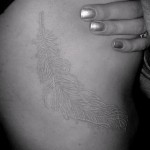 tatouage plume blanche - photo avec un mode de réalisation du motif fini de 29032016 1
