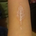 tatouages ​​blanc pour les filles - une photo avec un mode de réalisation du motif fini de 29032016 1
