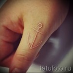 fehér tetoválás az ujjon - fotó a kész rajz egyik változatával a 29032016 -ból 4