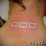 Fehér tetoválás - három téglalap