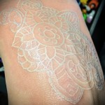 fehér tetováló fotó - fotó a kész rajz egyik változatával a 29032016 -ból 1