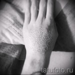fehér tetoválás a karon - fotó a kész rajz egyik változatával a 29032016 -ból 5