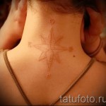 fehér tetoválás a nyakon - fotó a kész rajz egyik változatával a 29032016 -ból 2