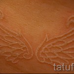 tetoválás fehér szárnyakkal - fotó a kész rajz egyik változatával a 29032016 -ból 2