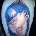 tetoválás fehér farkas - fotó a kész rajz egyik változatával a 29032016 -ból 2