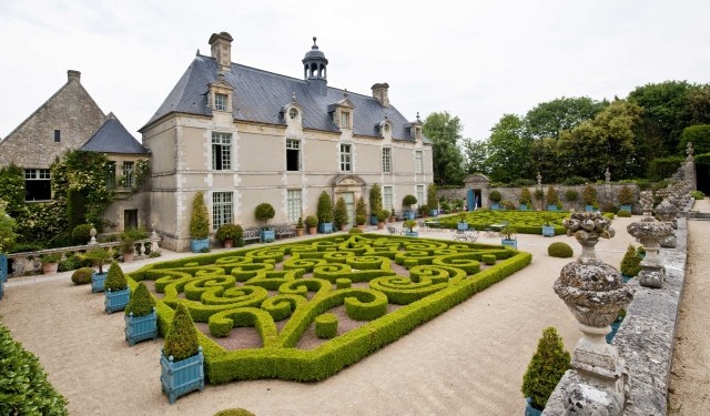 topiary z francúzskej záhrady