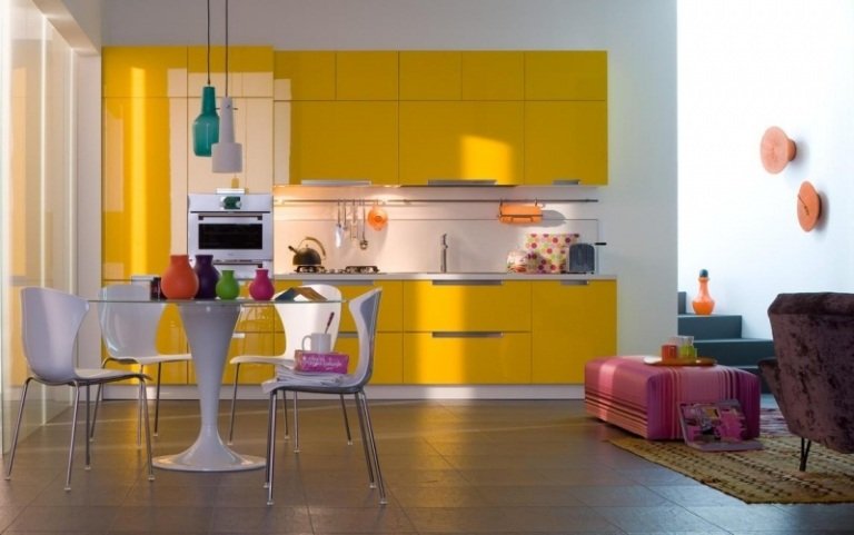 Najlepšie-farba-kuchyňa-žltá-kuchyňa-krajina