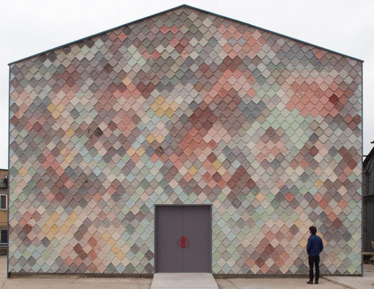 Betónová architektúra - betónová fasáda v príjemných pastelových farbách Betónová architektúra -betónová fasáda-fasádny dizajn-fasádne obklady-obklady