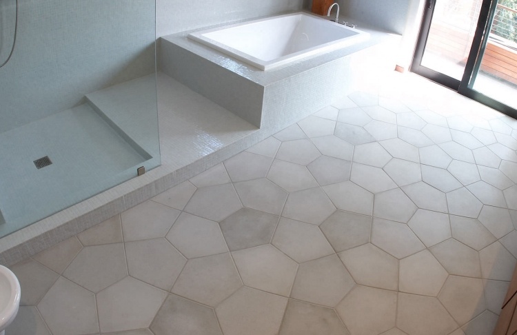 betón-dlažba-kúpeľňa-interiér-podlaha-dlažba-PENTA-Daniel-Ogassian