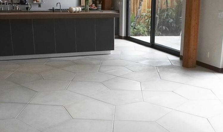 betón-dlažba-interiér-podlaha-dlažba-leštená-kuchyňa