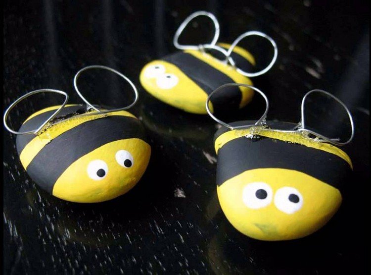 včely-drotári-kamienky-drôtené-farby