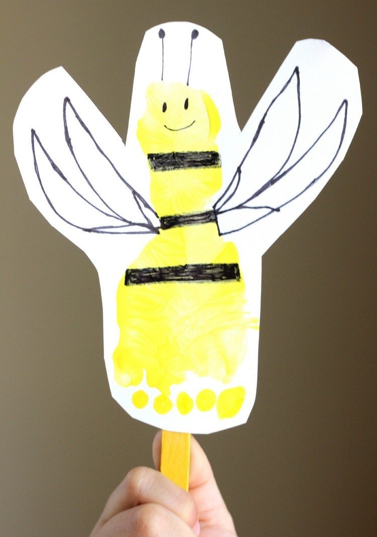 včelí drotár-stopový papier