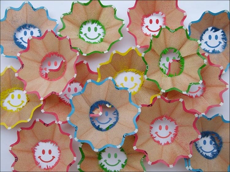 Vytvorte si obrázky z dreva sami pomocou brúsnych kúskov ako nápad ručnej práce pre deti