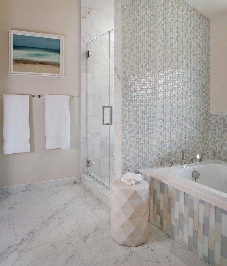 obrázky-kúpeľňa-závesný-motív-more-magnólia-farba na stenu