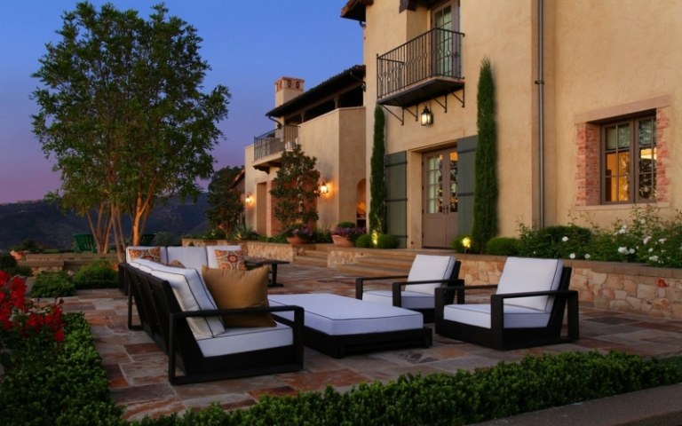 obrázky pre dizajn terasy moderný nábytok drevo biela stredozem