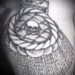 Thug Tattoo - Epolet - znak zasługi