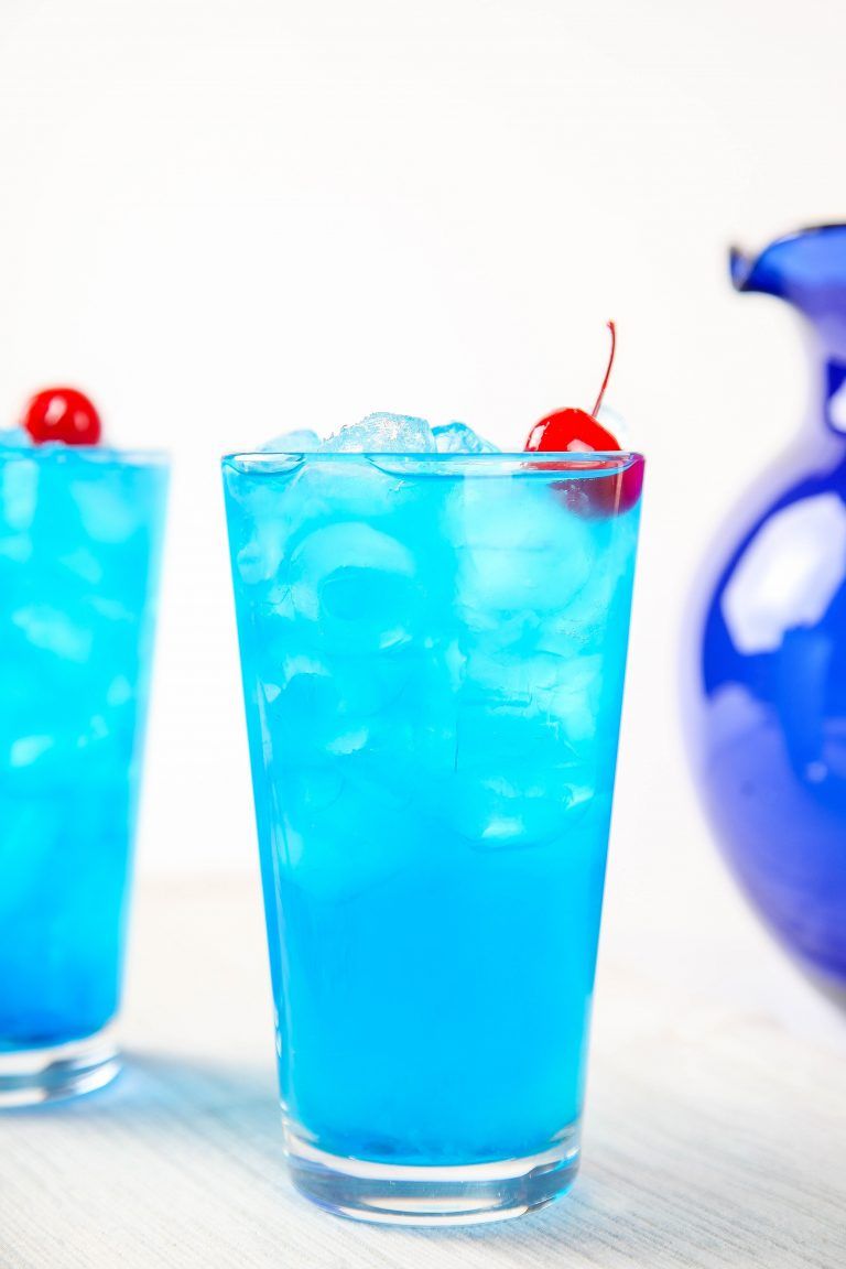 Blue Dream Summer Drink Vodka Tequla Modré koktaily Nápady na recept