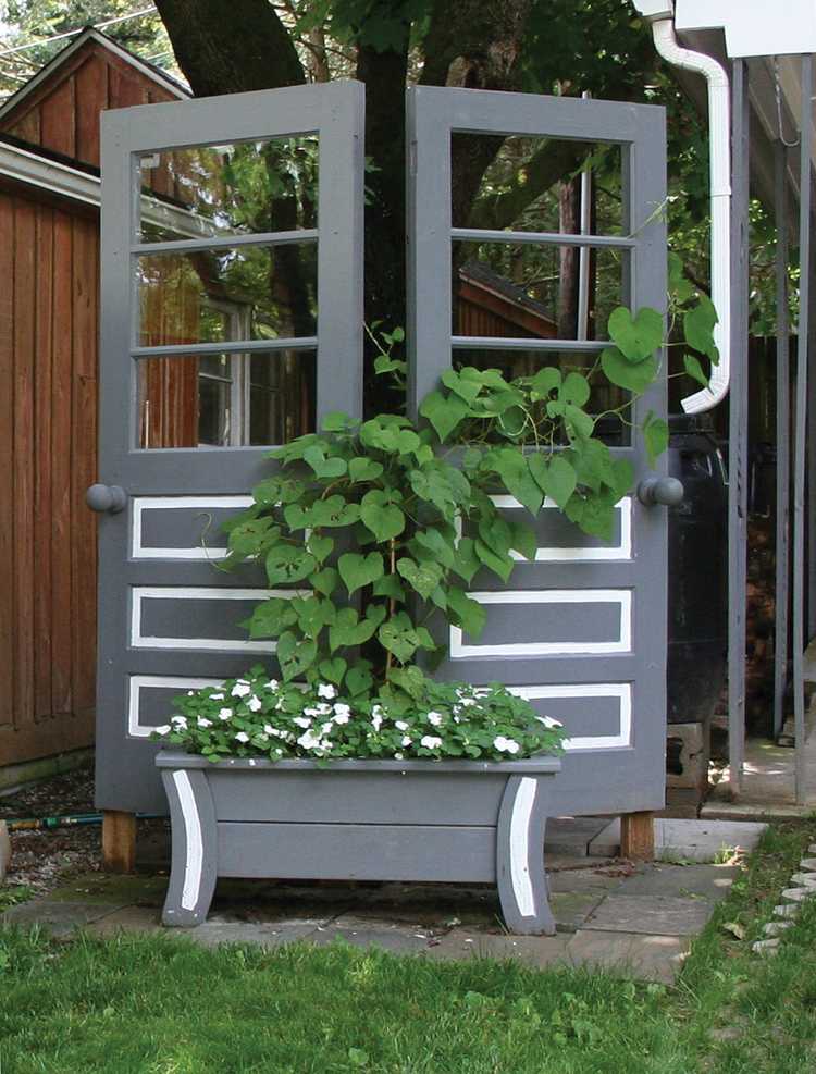 kvetinový box-mreže-rastliny-mreže-dvere-píšťalový navijak