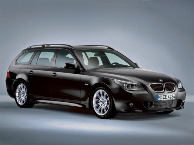 BMW M5 Touring 2007 vpredu M5 Touring 2007 vpredu