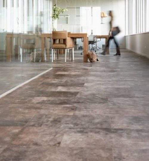 podlahová koža z kancelárskych priestorov alphenberg