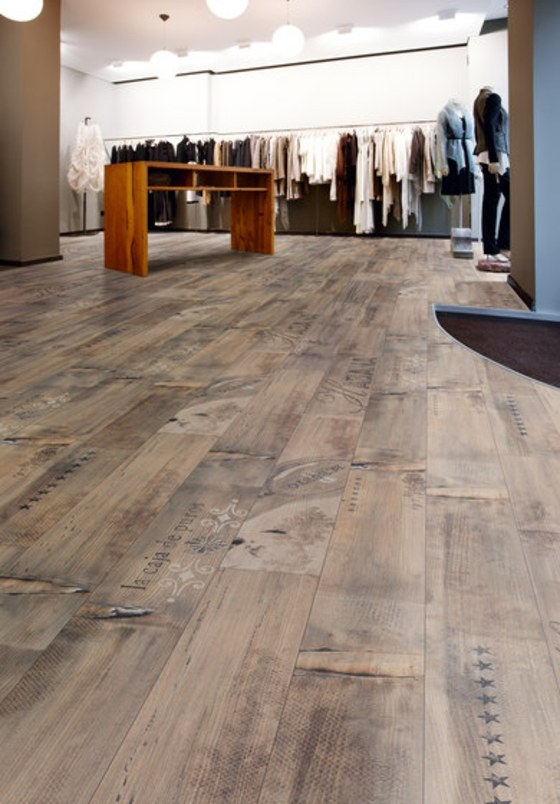 Obchod s drevenými podlahami zaujímavý