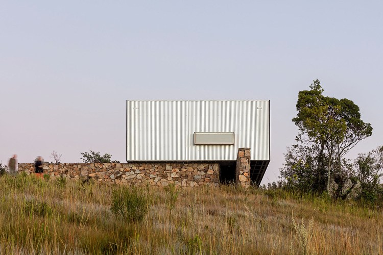 Bungalov s bungalovom od podlahy až po strop s ochranou životného prostredia