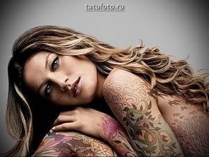 Példa egy body art rajzra egy lány számára