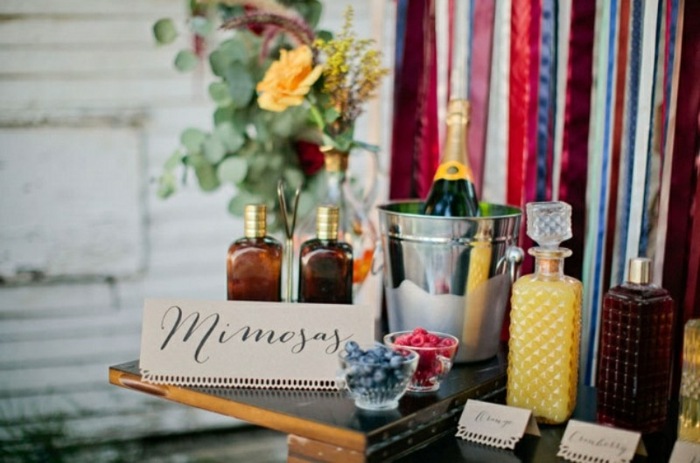 Plánovanie svadobnej hostiny - Skvelý nápad pre bar bar bobule nápoje ružovo žltá svadobná sprcha boheme