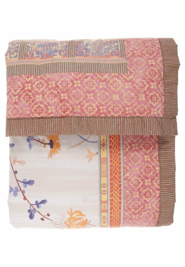 Nápady na deko obývacia izba Bassetti FONG prehoz Nápady na dekoráciu obývačky Bassetti FONG