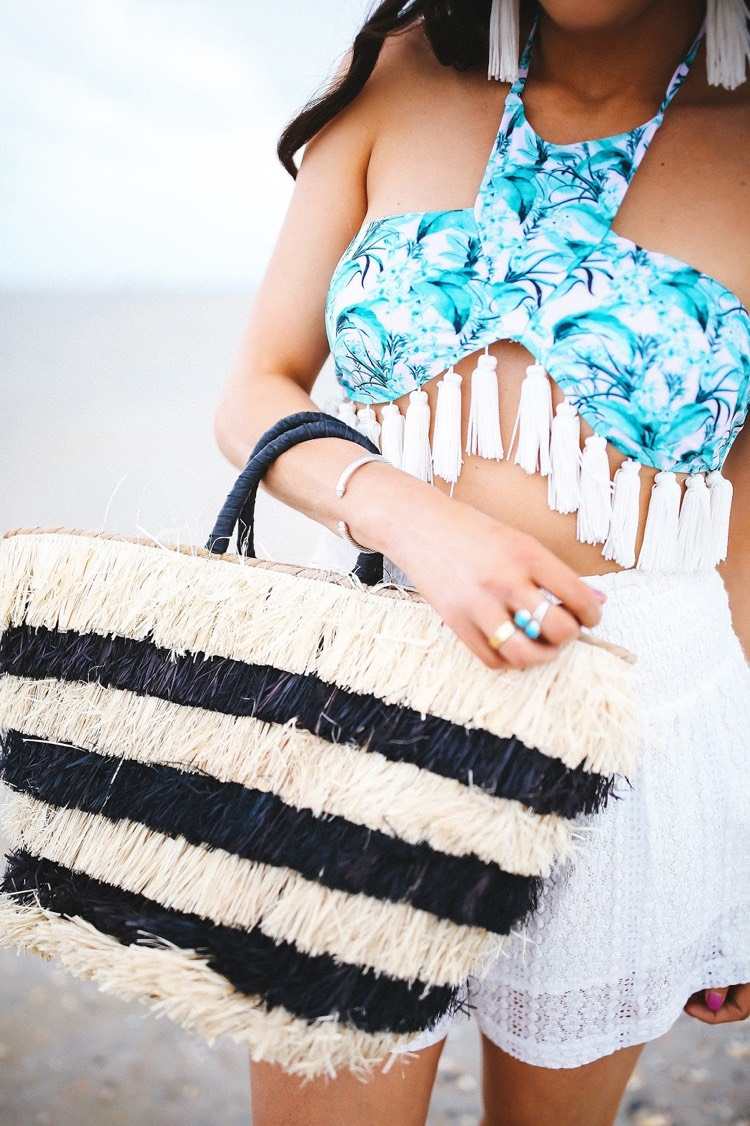 boho-bikiny-strapec-bandeau-výstrih na krk