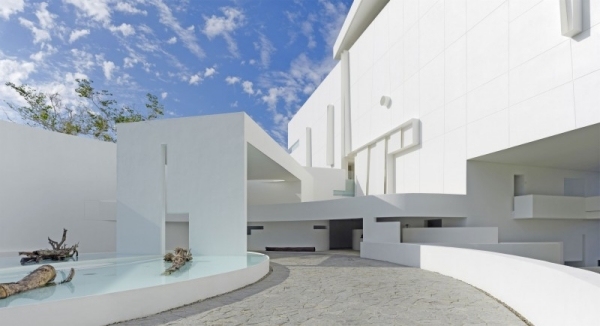 Butikový hotel encanto v minimalistickom dizajne acapulco