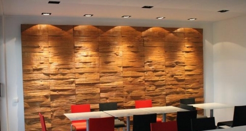 Butikový obklad na stenu interiérový nábytok drevo Klaus Wangen