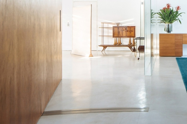 Otočné steny z dreva na koľajniciach