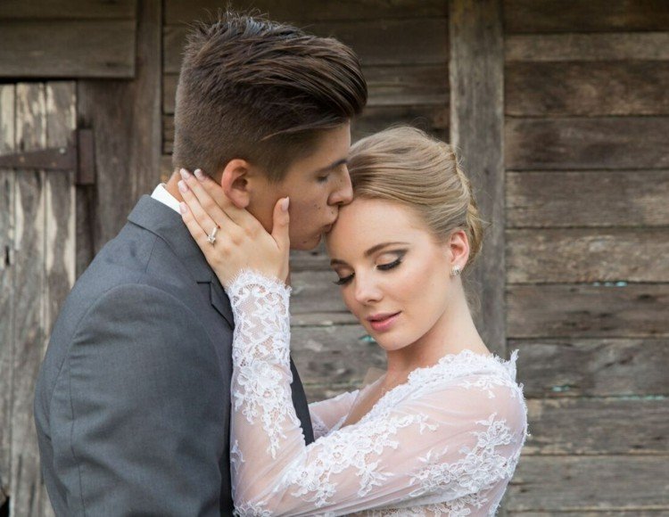 nevesta a ženích si vyrobte prírodný svadobný make-up sami