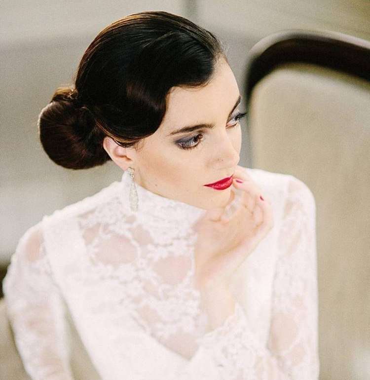 svadobné účesy-dlhé vlasy-elegantné-vinobranie-20-te vlny