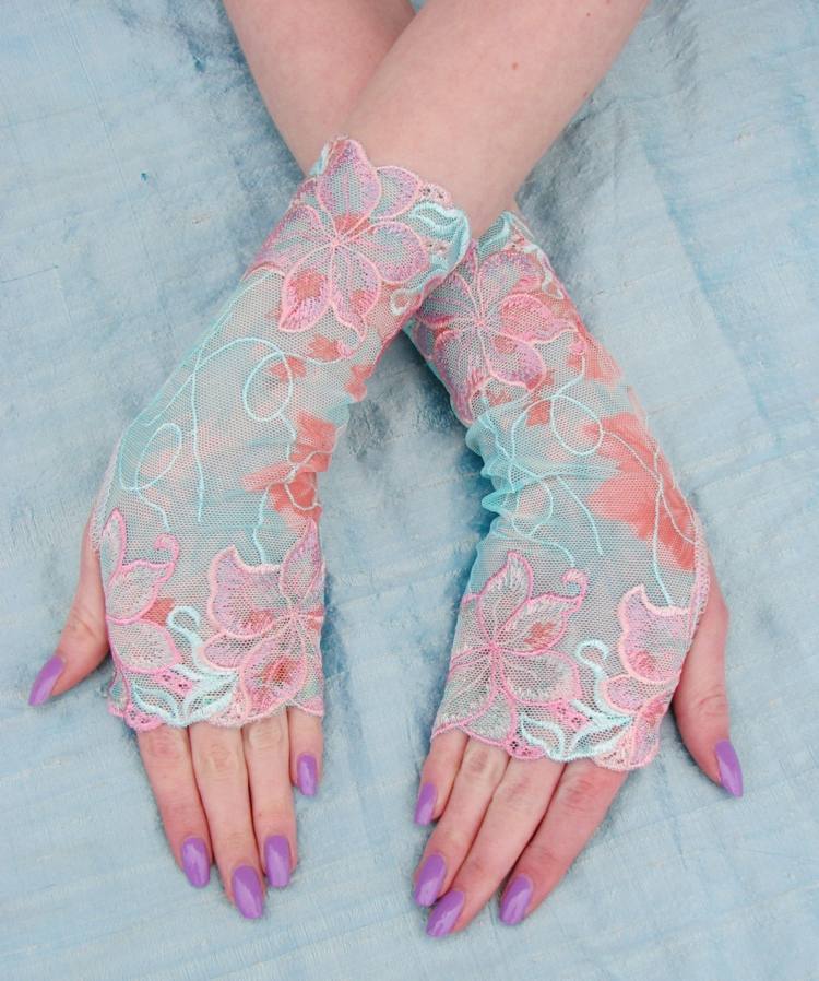 Svadobné rukavice-farebné-viacfarebné-pastelové-farebné-zeleno-ružové-jemné-tkanina