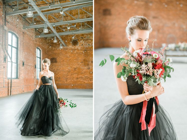 svadobné šaty-čierna-extravagantná-svadobná-móda-dvojdielny korzet