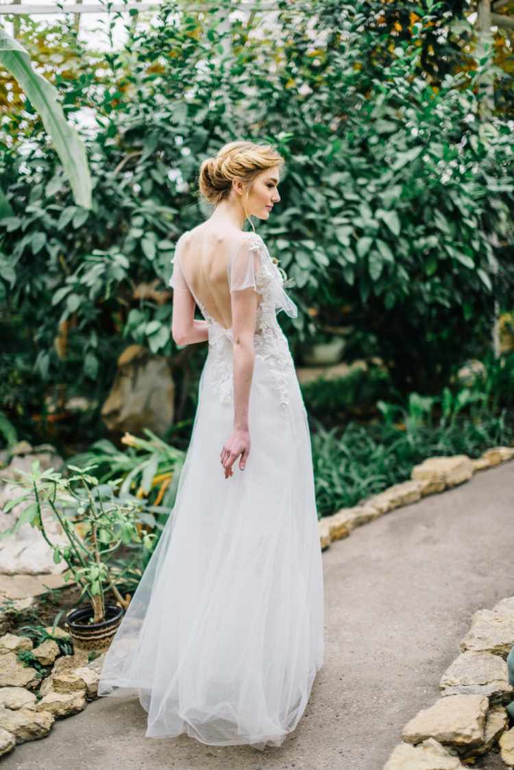 Svadobné šaty áčkový tyl bez chrbta, vintage boho