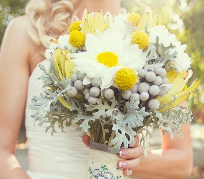 Nápady na jesenné kytice žltá biela Nápady na kytice žlté biele kvety