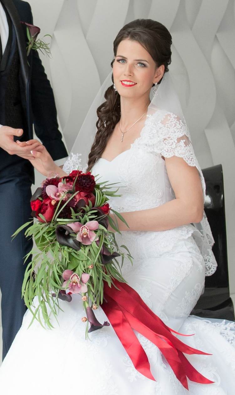 svadobná kytica vodopád orchidey callas dusky ružová nevesta a ženích