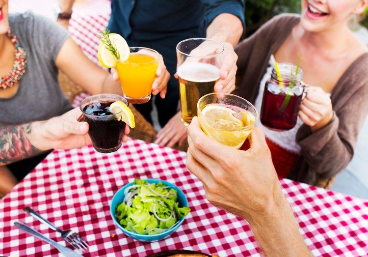 Naplánujte si brunch Ozdobte svoj stôl vianočnými nápadmi na vianočný brunch