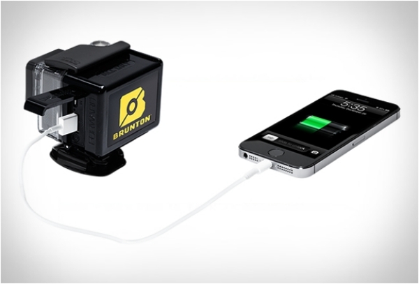 Fotoaparát-batéria-na vonkajšie použitie-viac-energie-brunton-celý deň-gopro-2014