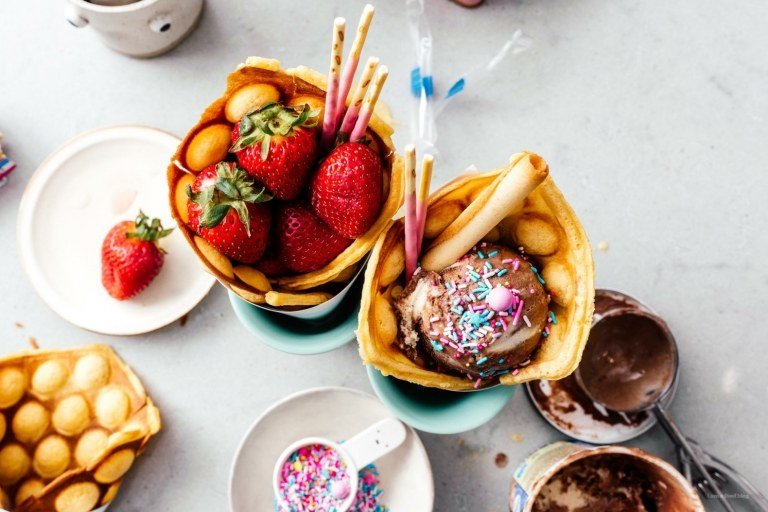 Recept na bublinkové vafle Vafle Najlepšie zmrzlinové zákusky Dezert v lete