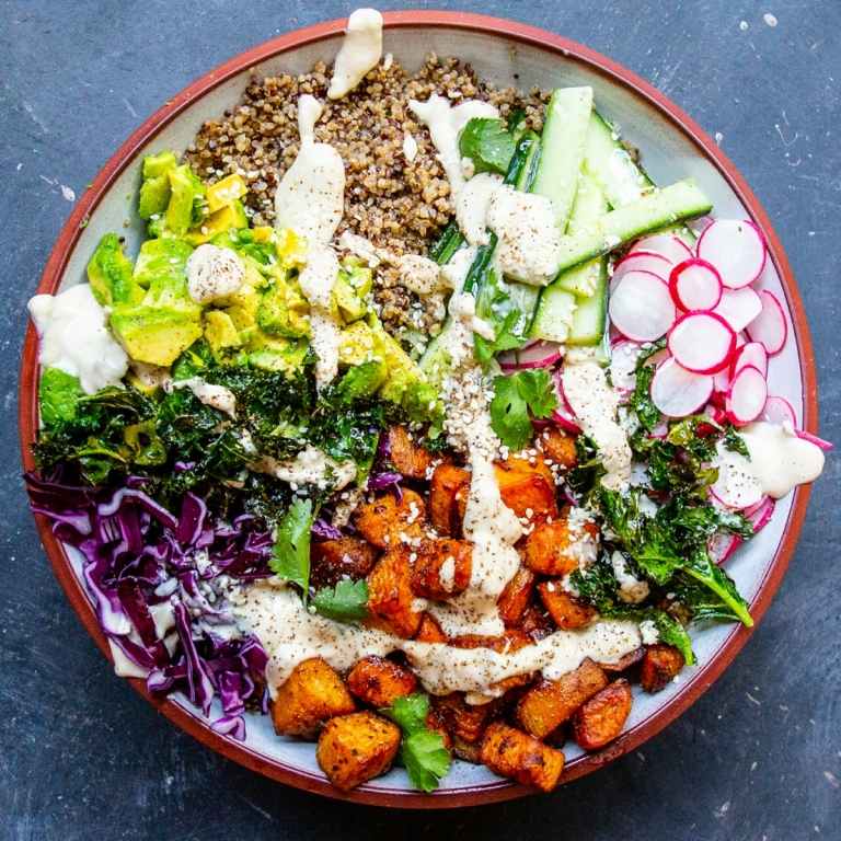 Recepty na Budhovu misku na výživné plnivá zo zeleniny a zŕn