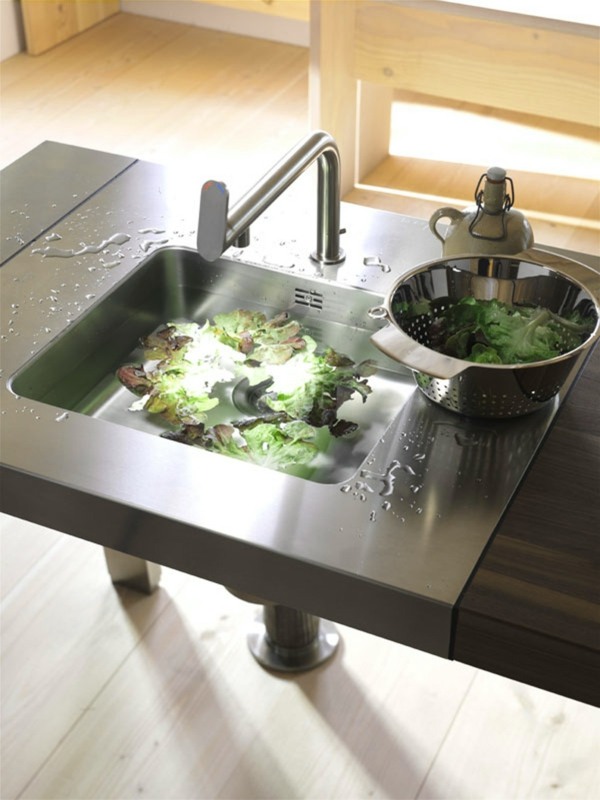 Kuchynský drez nerezový