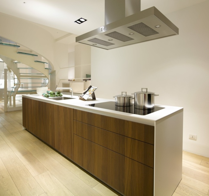 Kuchyňa-ostrov-s-dreveným vzhľadom-Bulthaup