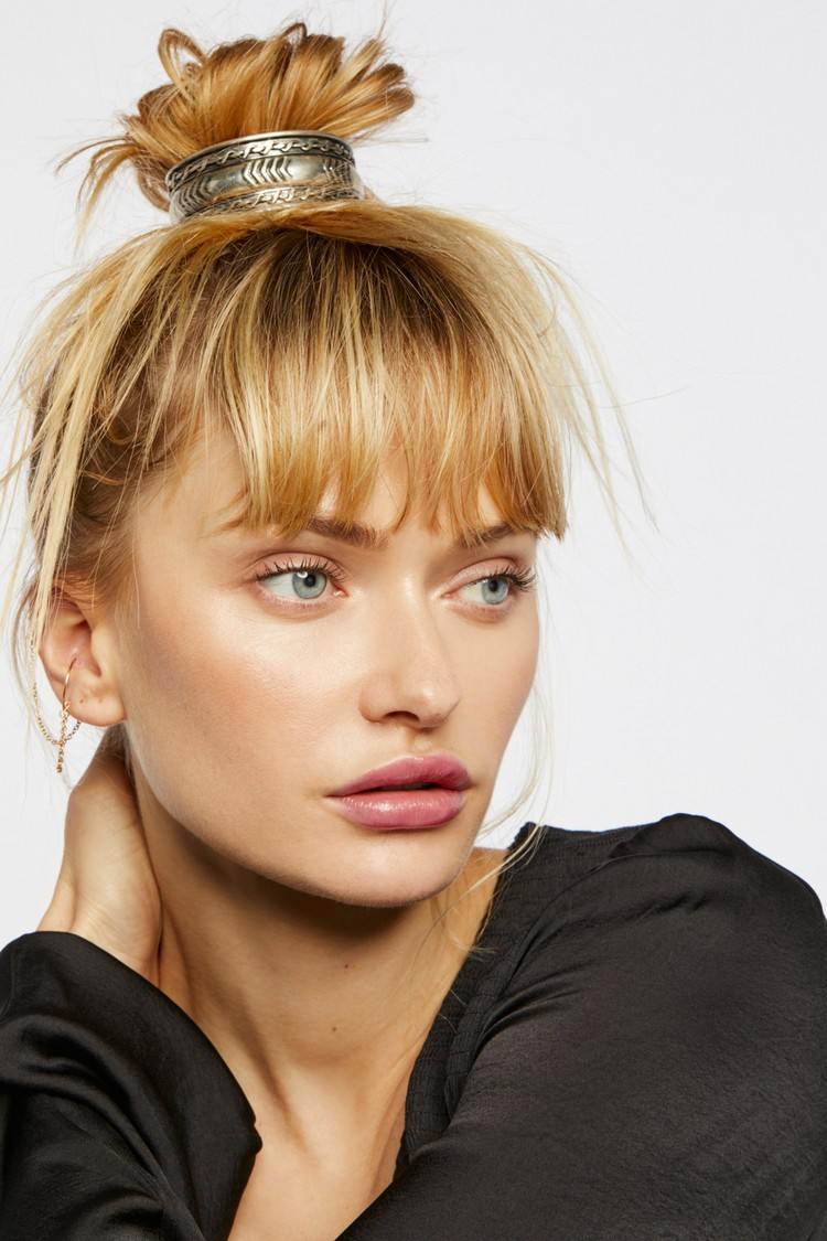 nápady na styling drdol manžeta vysoká drdol ofina